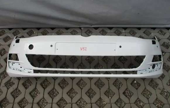 Volkswagen Golf VII Front bumper 5G0807221