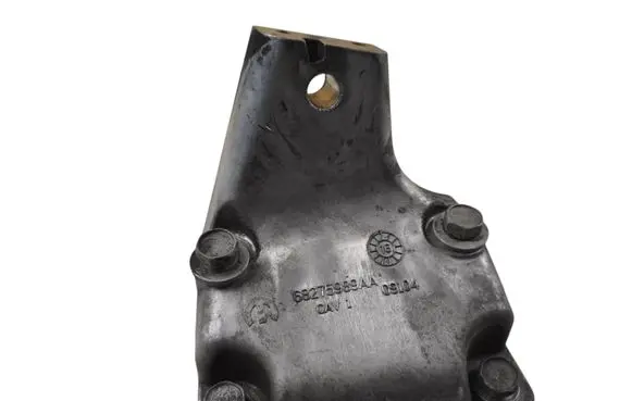 Jeep Grand Cherokee Engine mounting bracket 68275989AA