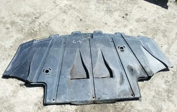 Audi A6 S6 C4 4A Engine splash shield/under tray 4A0863821