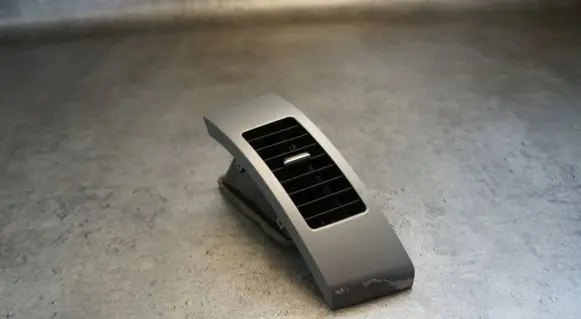 Mitsubishi Outlander Dash center air vent grill GN711-14260