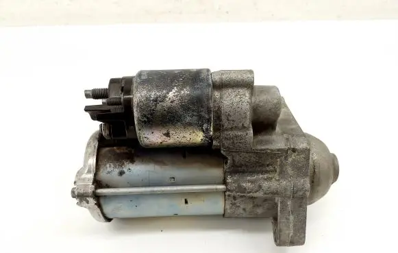 Nissan Qashqai Starter motor 233007224R