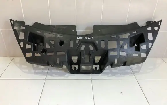 Renault Clio III Front piece kit 620364127R
