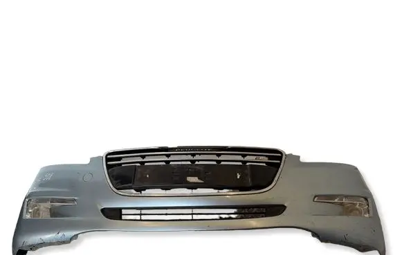 Peugeot 508 Front bumper 