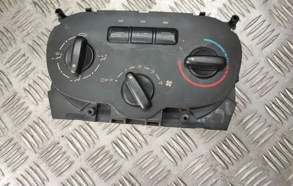Peugeot 307 Climate control unit 1848819141 59324000