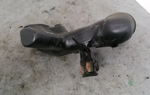 Honda CR-V Air intake duct part ATP151