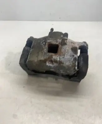 Mitsubishi Outlander Front brake caliper