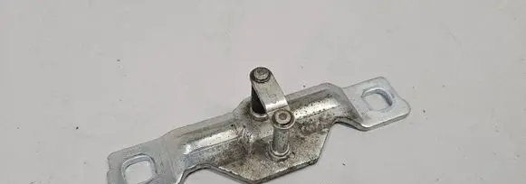 Audi A6 S6 C6 4F Loading door lock loop/hook striker 8P4827507