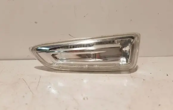 Opel Grandland X Front fender indicator light 13491088 YQ00011580