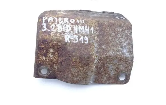 Mitsubishi Pajero Exhaust heat shield MITSUBISHI_PAJERO_III_3.2_DID_OSŁONA_TERMICZNA