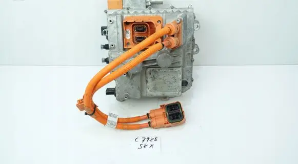BMW i3 Voltage converter inverter 9845349