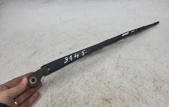 Audi A4 S4 B5 8D Rear wiper blade arm 