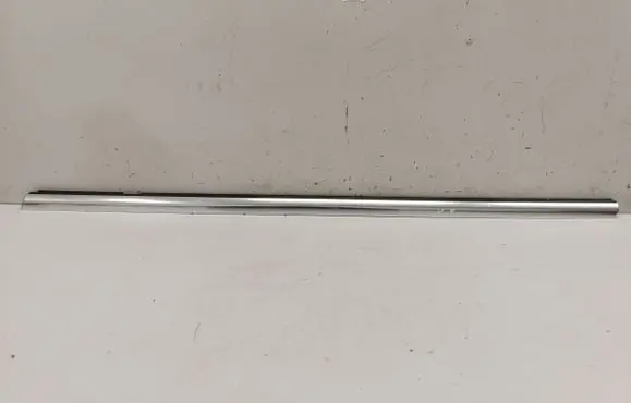 Mercedes-Benz EQE v295 Front door glass trim molding A2957202900