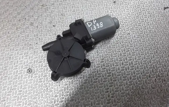 Nissan Primera Front door window regulator motor 400714T7