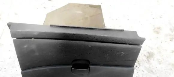Nissan Qashqai Glove box 68520JD900 68520JD91A