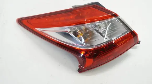 Nissan Pulsar Rear/tail lights 22018066ACR 22018066