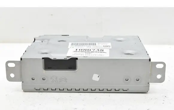 Peugeot 5008 Radio/CD/DVD/GPS head unit 9839633180
