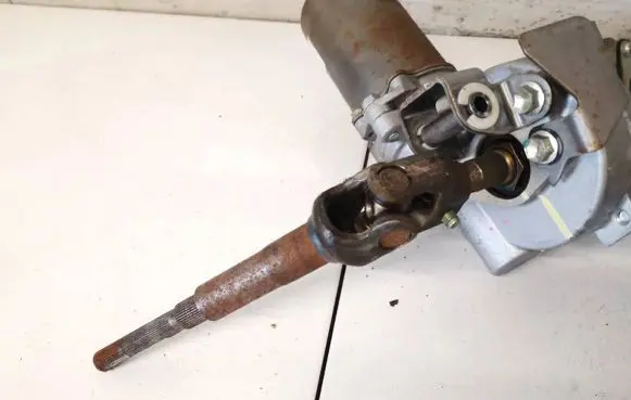 Toyota Prius (XW20) Steering column universal joint