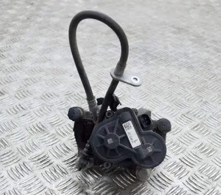 Jaguar E-Pace Rear brake caliper JK722K328AA