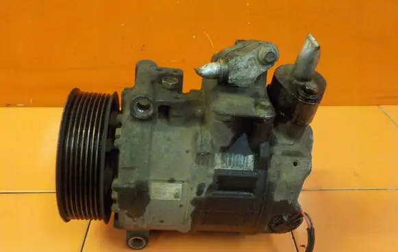Land Rover Range Rover Sport L320 Air conditioning (A/C) compressor (pump) 4471907231