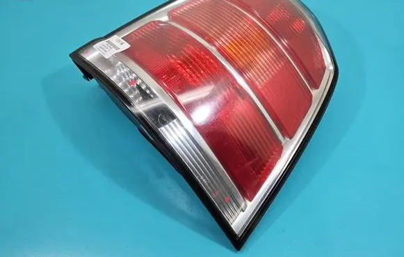 Opel Zafira B Rear/tail lights 24451843 IMPRK1519148