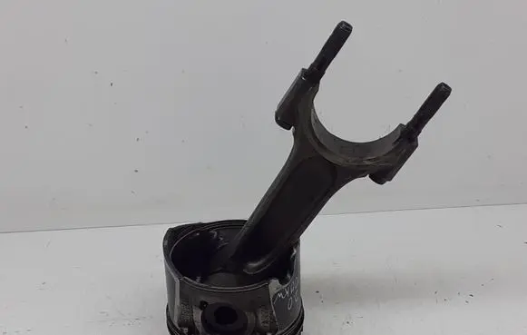 Piston