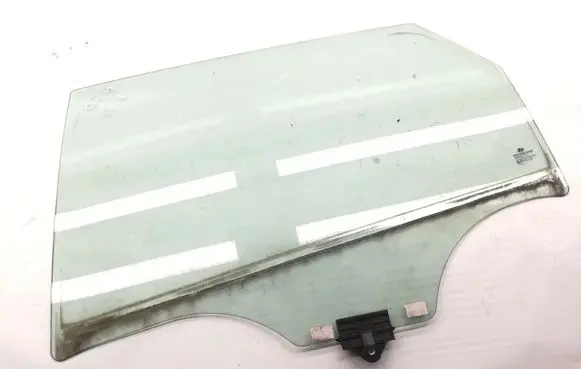 Hyundai i30 Rear door window glass 