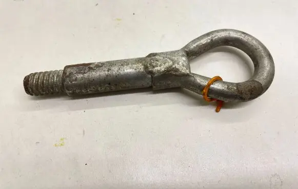 Skoda Octavia Mk2 (1Z) Towing hook eye 