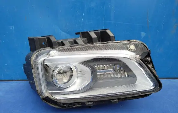 Hyundai Kona I Headlight/headlamp 92101J9100 FULL