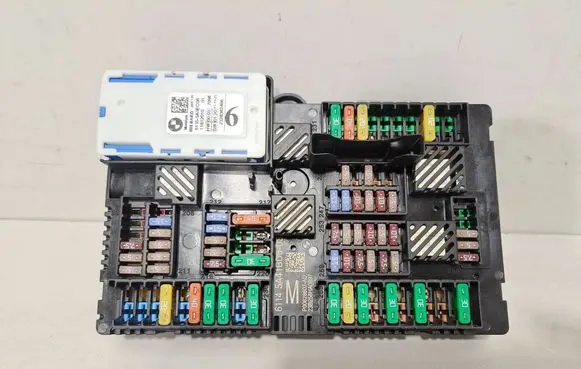 BMW X5 G05 Fuse box set 5A41BD5 5A3EC08