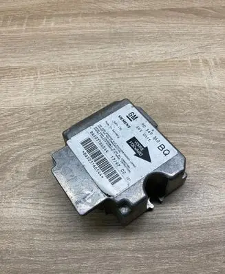 Opel Vectra B Airbag control unit/module 90569340 5WK4175