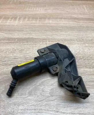 Ford Mondeo Mk III Headlight washer spray nozzle 1S7113L014AD 1307030164 RIGHTSIDE