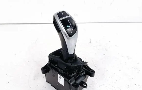 Gear shifter/selector