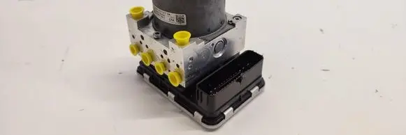 Volkswagen Tiguan ABS Pump 5Q0614517DK