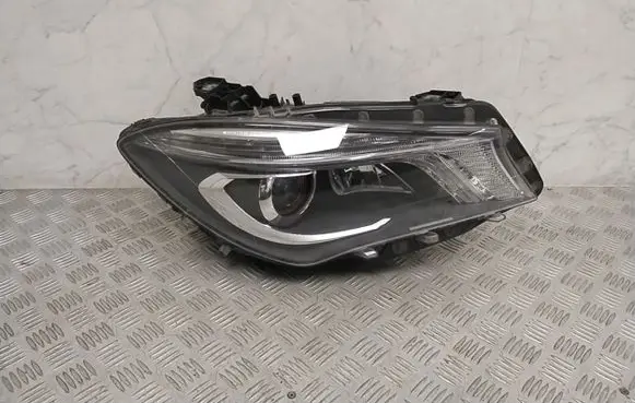 Mercedes-Benz CLA C117 X117 W117 Headlight/headlamp A1179067000