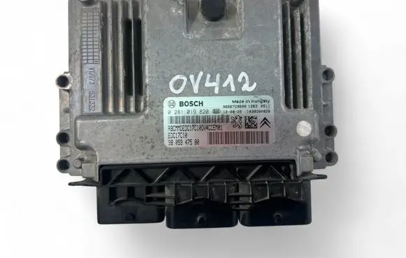 Peugeot 208 Engine control unit/module ECU 9805947580 0281019820