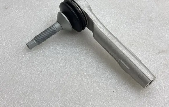 Tesla Model Y Steering tie rod end 210508A2