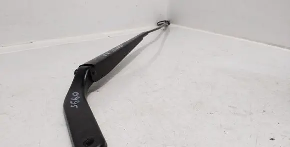 BMW X5 E70 Front wiper blade arm 178535