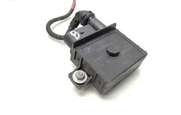 BMW 1 E81 E87 Glow plug pre-heat relay 779800 0004030489 0522120102