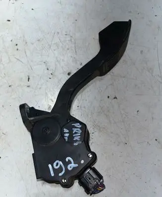 Toyota Prius (XW30) Accelerator throttle pedal 78110-12010