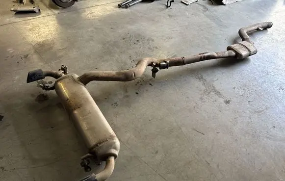 BMW 4 G22 G23 G24 G26 Muffler/silencer 9454851