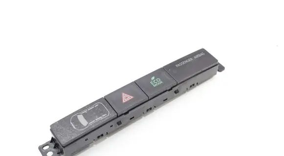 Mitsubishi Outlander A set of switches 8002B409