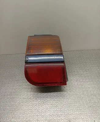 Mitsubishi Space Wagon Rear/tail lights 0431536L