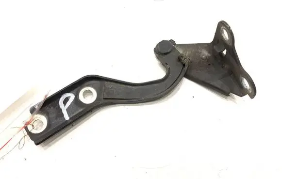 Engine bonnet/hood hinges