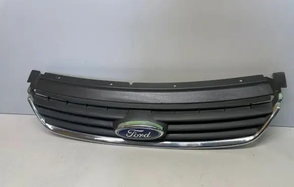 Ford C-MAX I Front grill 7M51R8138A