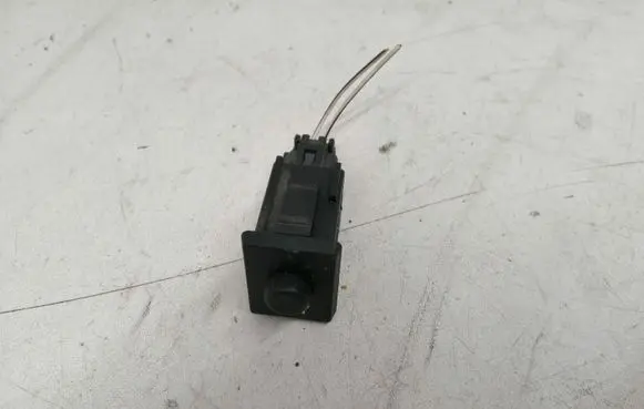 Lexus IS III XE30 Other switches/knobs/shifts 15A257