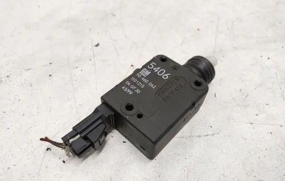 Opel Astra G Tailgate boot lock/latch motor 90460062 1101215