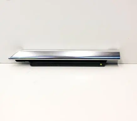 Maserati Ghibli Front door glass trim molding 670009918