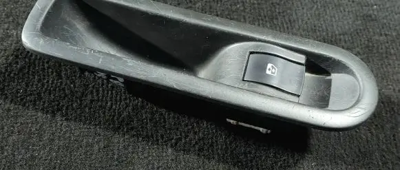 Renault Scenic II - Grand scenic II Electric window control switch 156013870 21980
