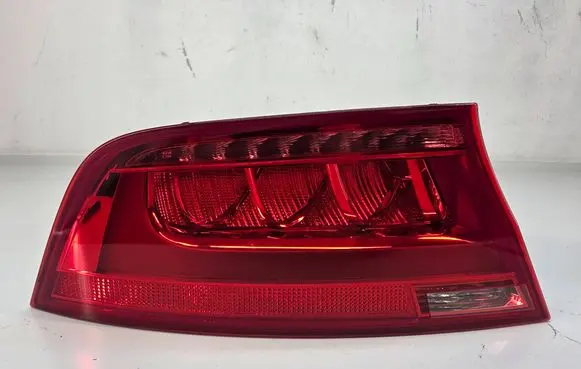 Rear/tail lights