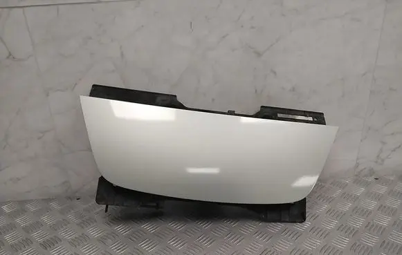 Nissan Leaf II (ZE1) Fuel tank cap 